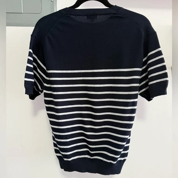 Uniqlo Navy and White Striped Shirt - Picture 5 of 8